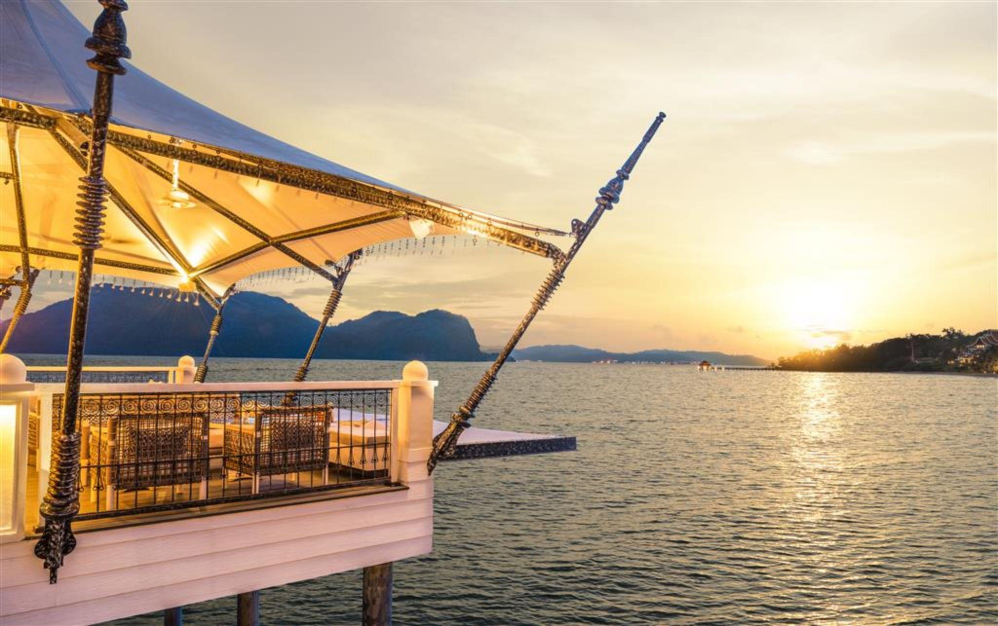 Hotel The St. Regis Langkawi Kuah Exterior foto