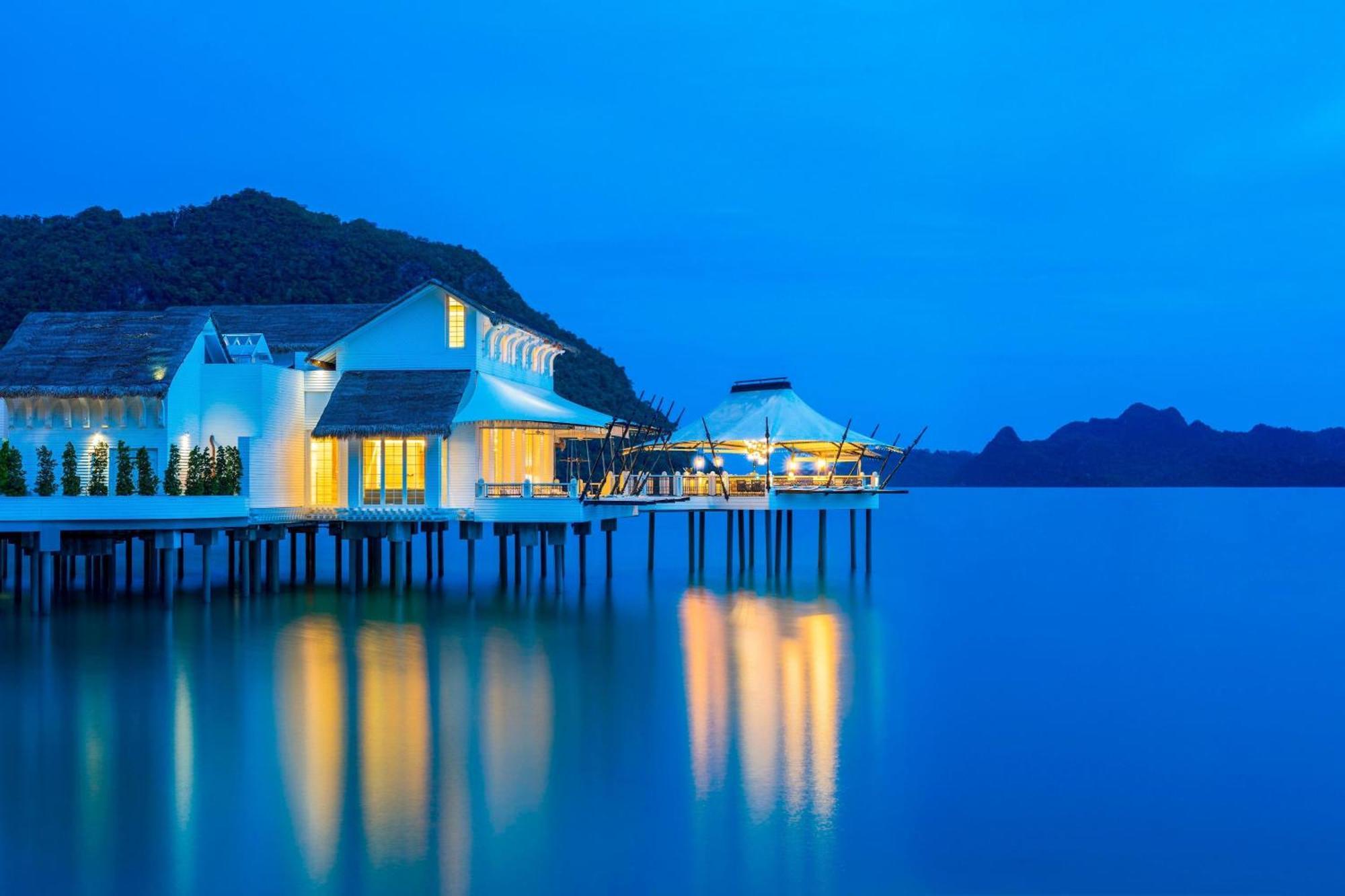 Hotel The St. Regis Langkawi Kuah Exterior foto