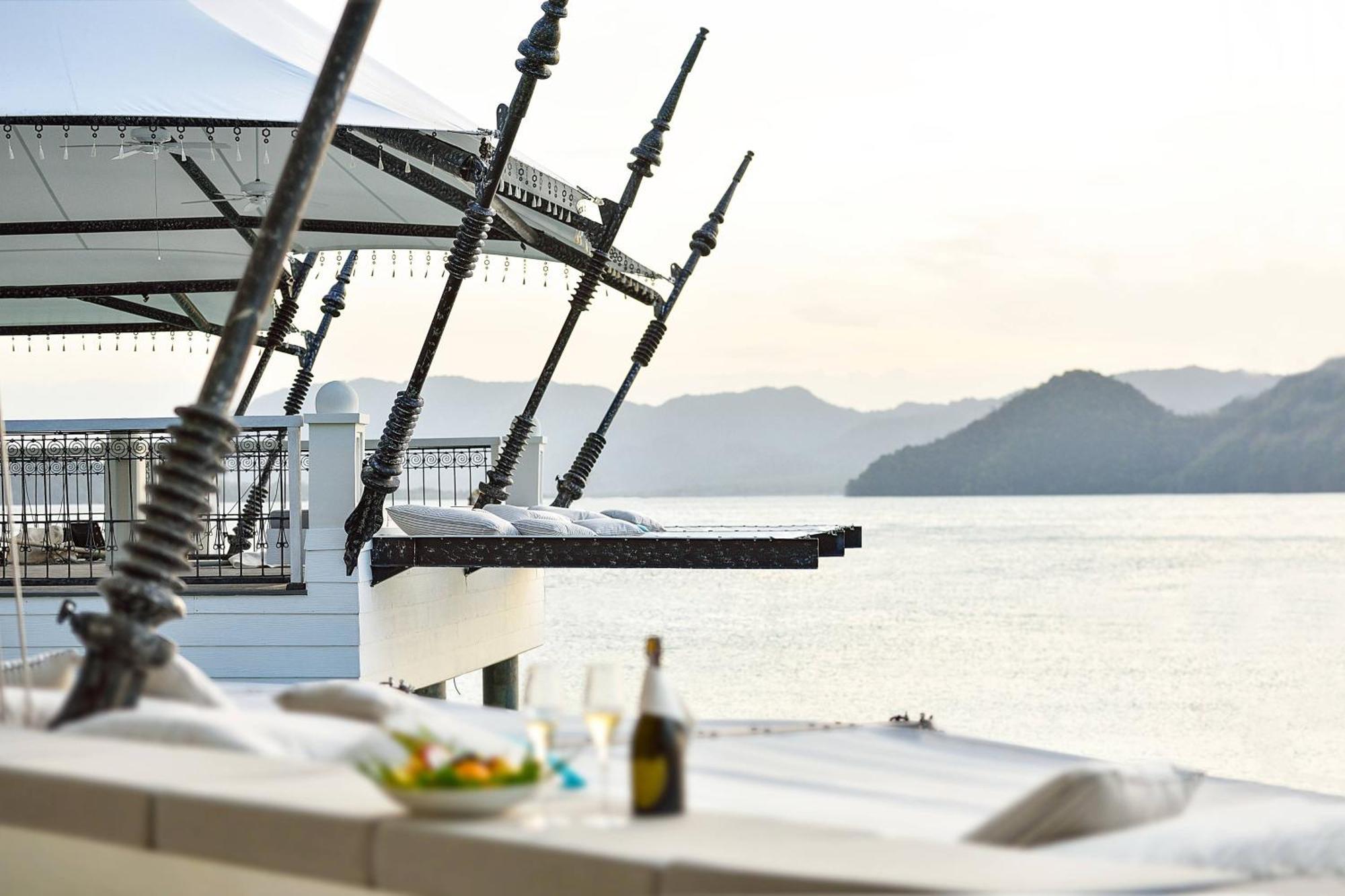 Hotel The St. Regis Langkawi Kuah Exterior foto