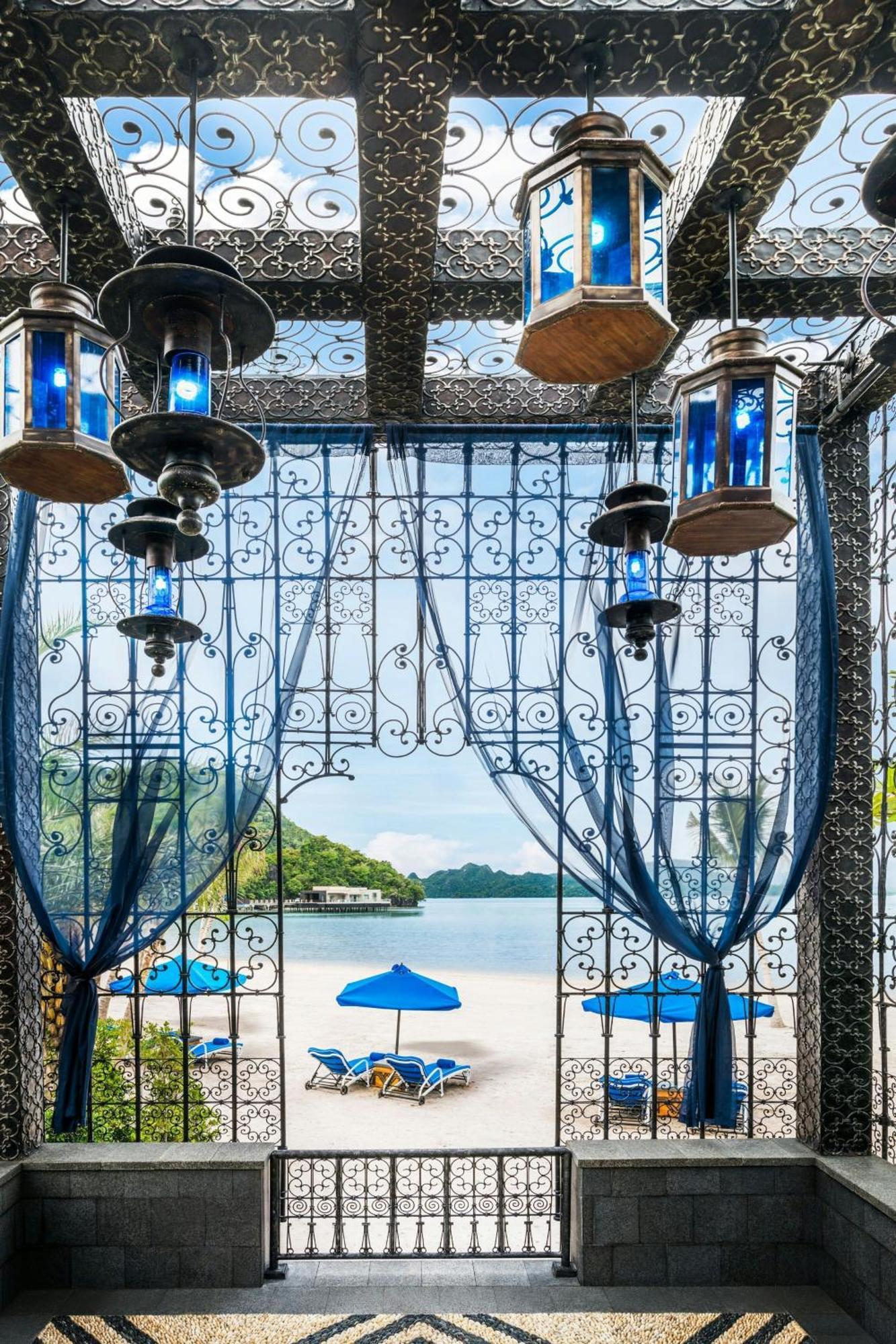 Hotel The St. Regis Langkawi Kuah Exterior foto
